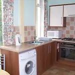 펜션 The Tops Self Catering 리즈