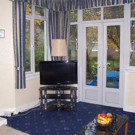 The Tops Self Catering Leeds (West Yorkshire)